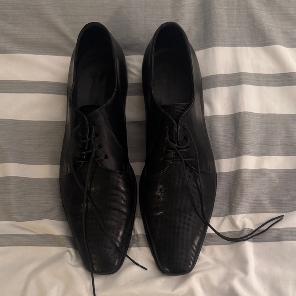 Hugo Boss, Classic Black Men's Dress Shoes Mens 9us